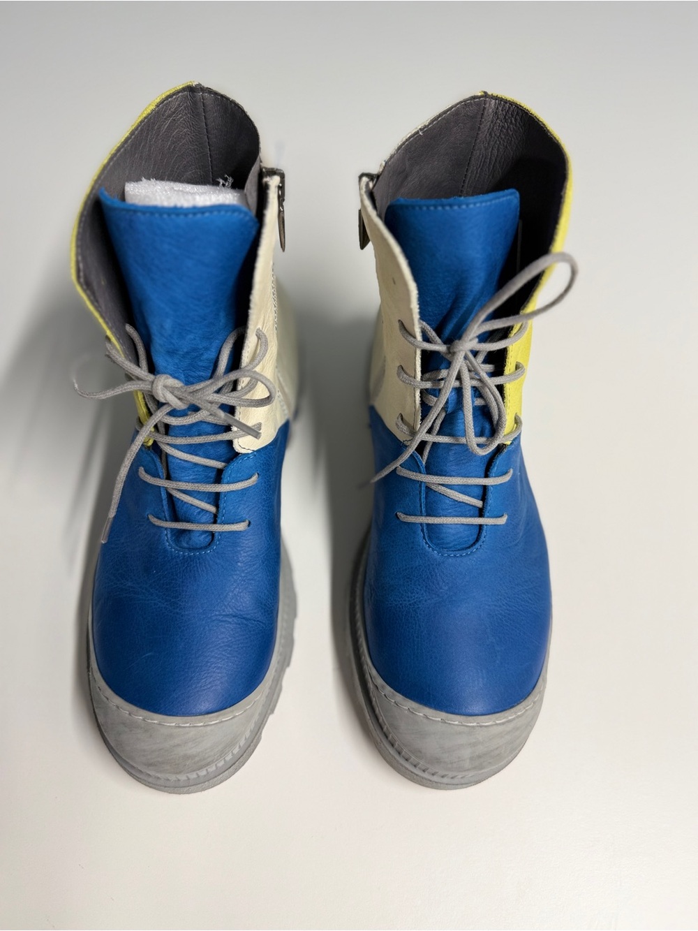 Colorblock Blue and Cream Lace-Up Ankle Boots